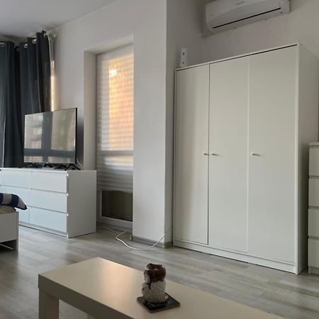 One Rent Braşov Exterior foto